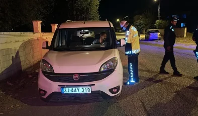 Hatay’ın Dörtyol ilçesinde polisi denetim gerçekleştirdi